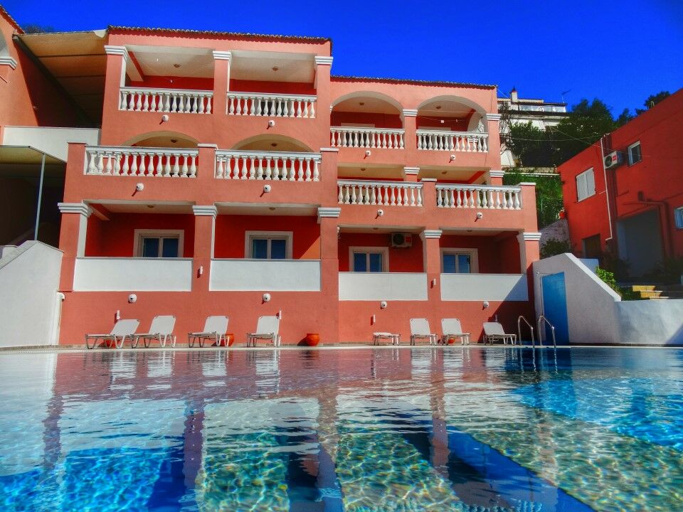 Paradiso Apartments Ýpsos Buitenkant foto